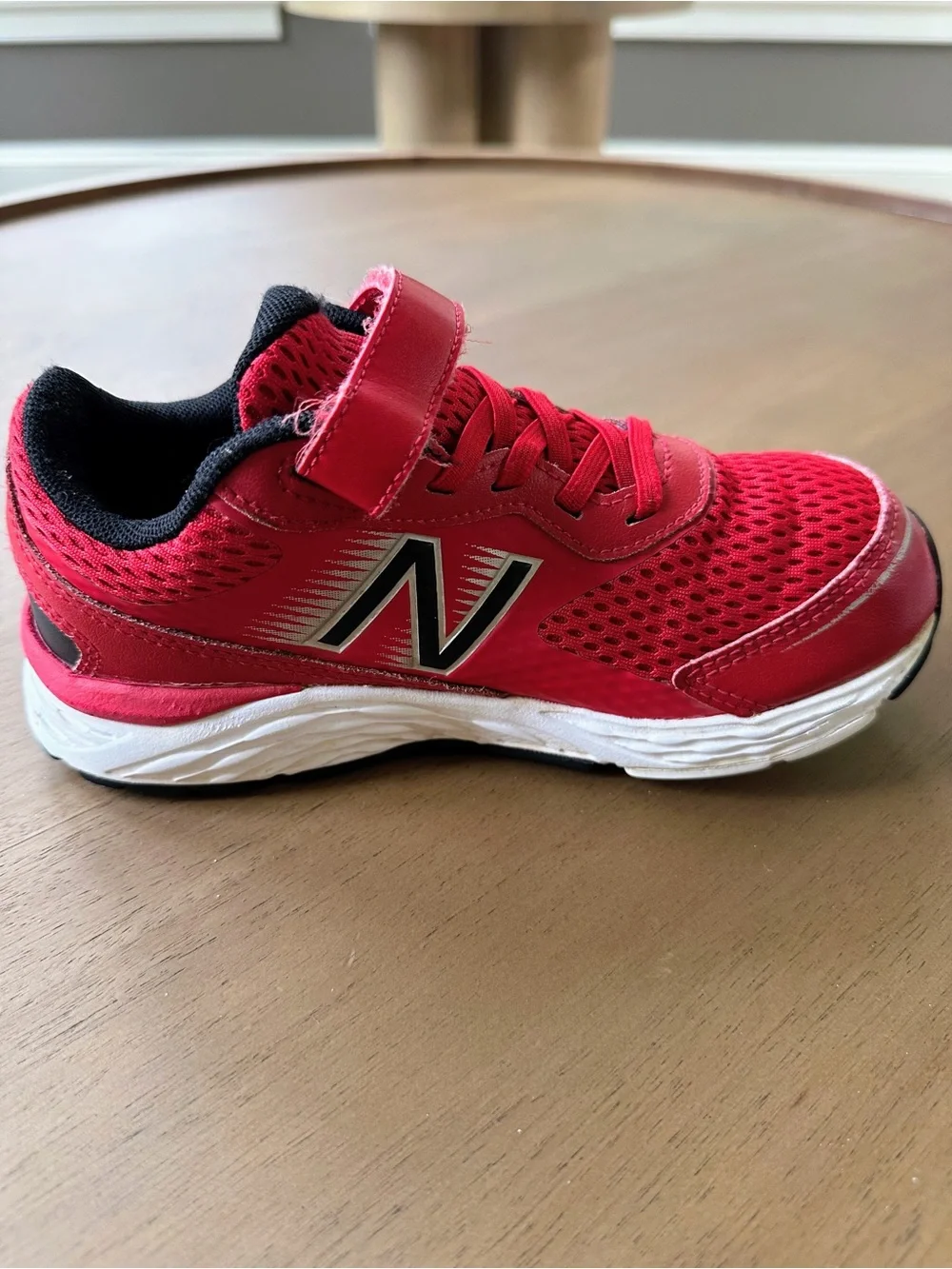 New Balance Rave Run V2 Kids Running Shoes, Size 1 Little Kid, Red